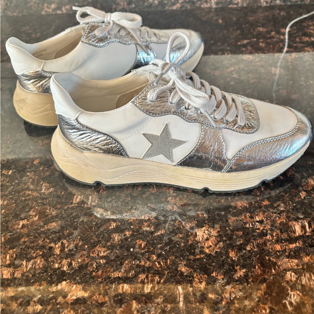 Metallic star sneakers